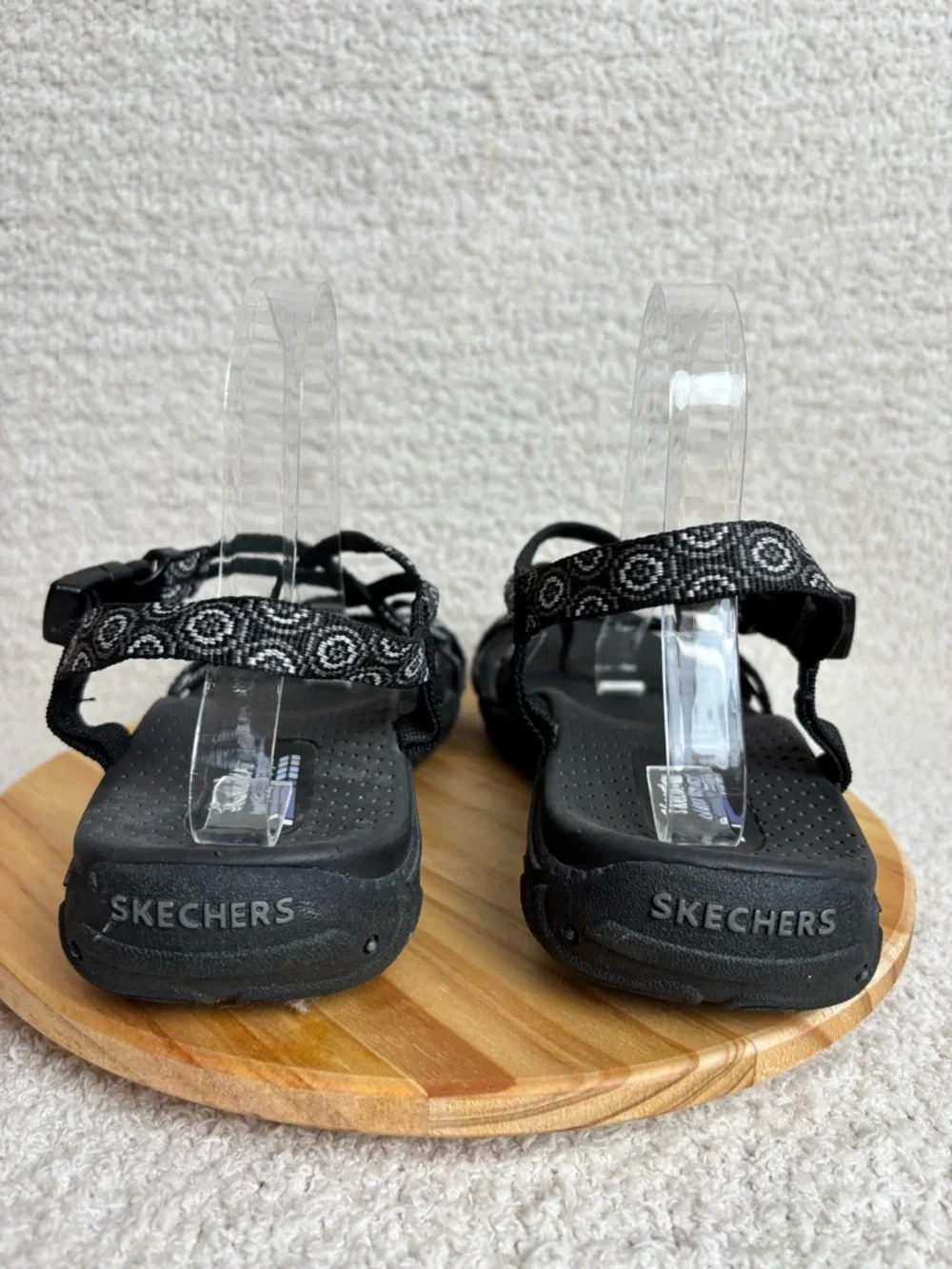 Skechers Sandals Womens 10 Reggae Happy Rainbow Outdoor Sport Comfort in Black